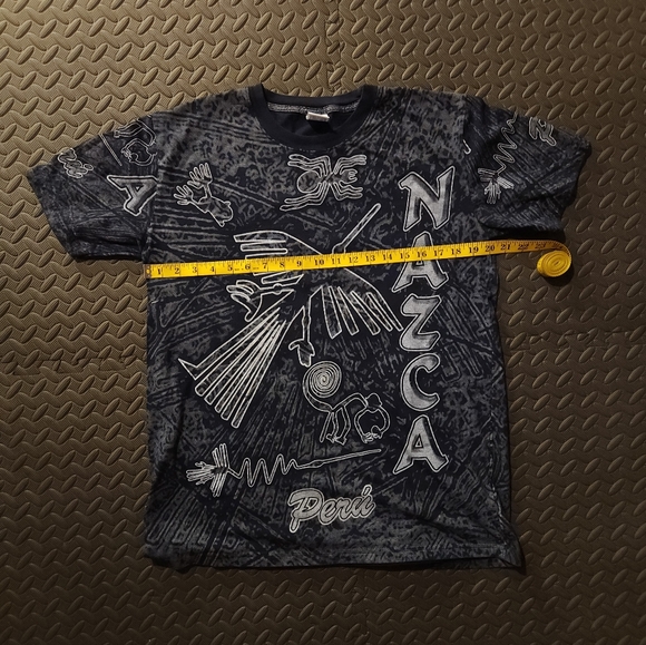 Peru All Over Print Men's T-Shirt Size Large - Picture 3 of 7